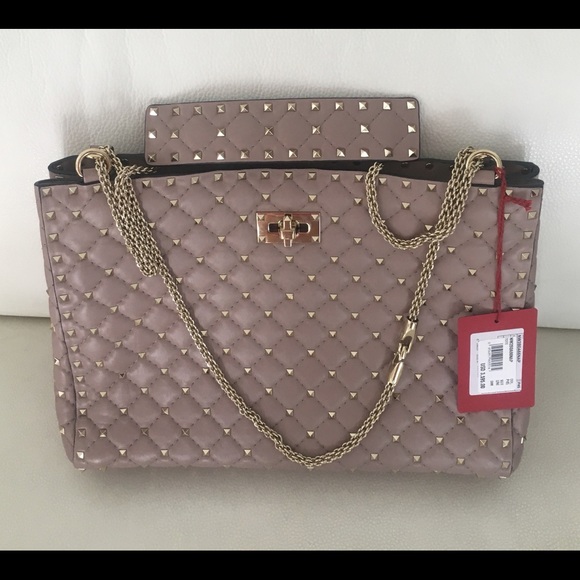 Valentino - Picture 7 of 8